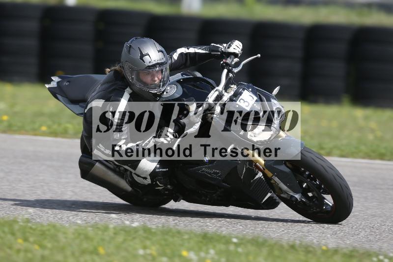 /52 10.09.2025 FREERIDE Training  ADR/Gruppe B/36